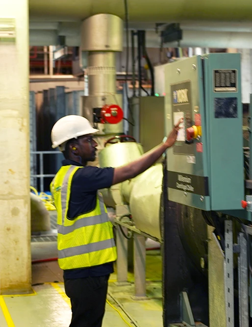 Chiller AMC (Annual Maintenance Contract) Expert Installation